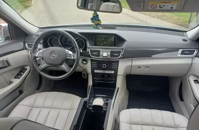 MERCEDES-BENZ Klasa E 