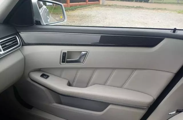 MERCEDES-BENZ Klasa E 