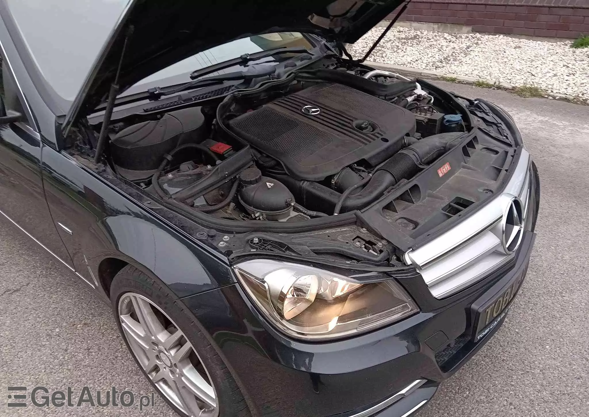 MERCEDES-BENZ Klasa C 220 T CDI DPF (BlueEFFICIENCY) Avantgarde