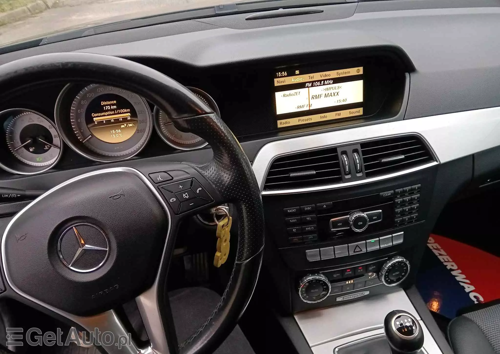 MERCEDES-BENZ Klasa C 220 T CDI DPF (BlueEFFICIENCY) Avantgarde