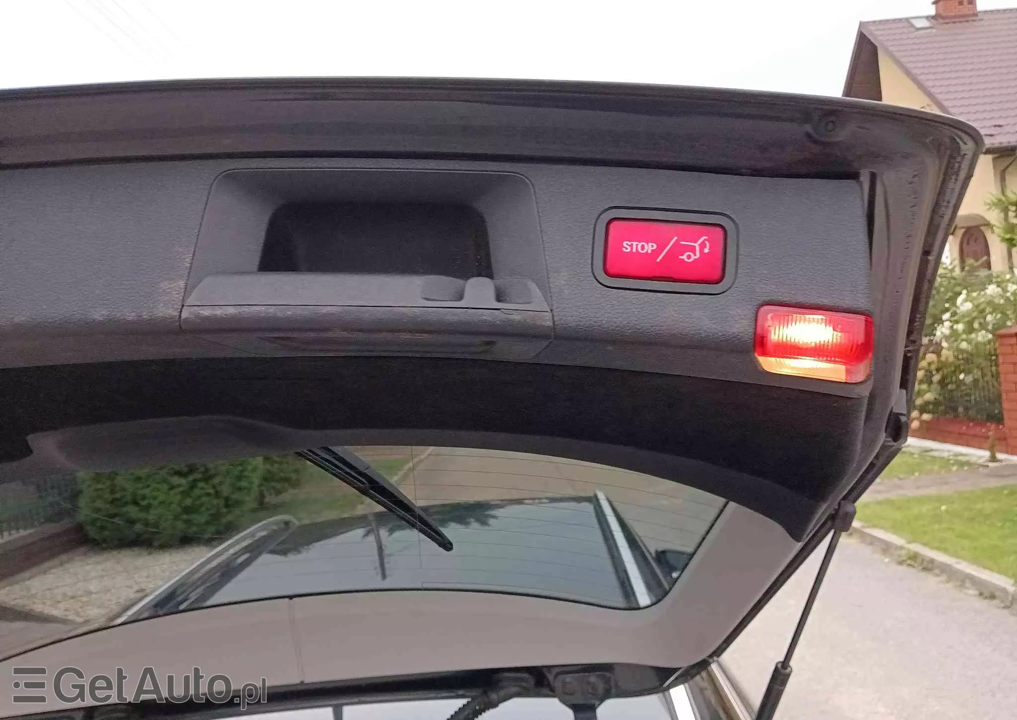 MERCEDES-BENZ Klasa C 220 T CDI DPF (BlueEFFICIENCY) Avantgarde