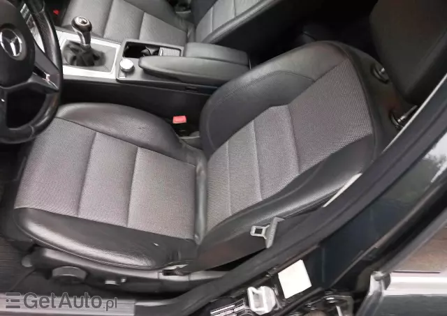 MERCEDES-BENZ Klasa C 220 T CDI DPF (BlueEFFICIENCY) Avantgarde