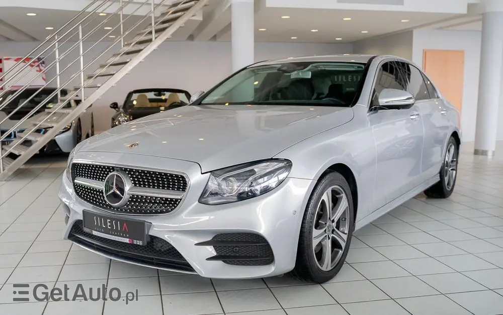 MERCEDES-BENZ Klasa E 