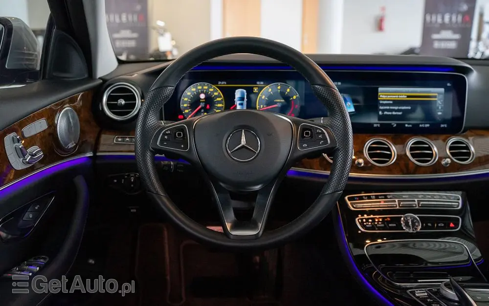 MERCEDES-BENZ Klasa E 