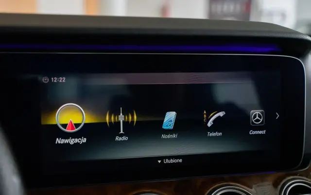 MERCEDES-BENZ Klasa E 