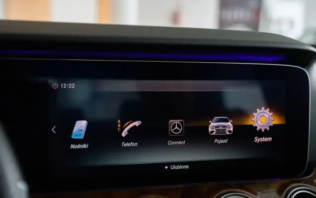 MERCEDES-BENZ Klasa E 