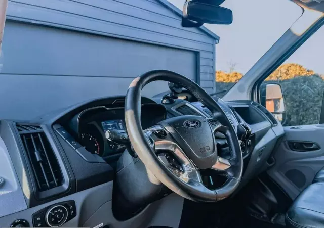 FORD FT 350 2.2 TDCi MR`14 E5 3.5t 