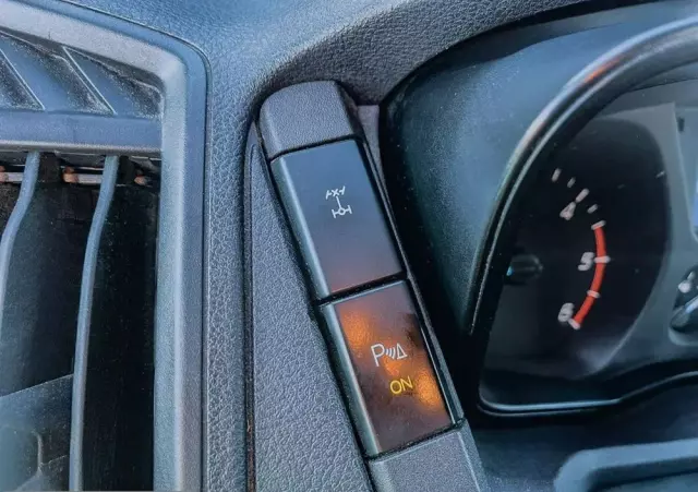 FORD FT 350 2.2 TDCi MR`14 E5 3.5t 