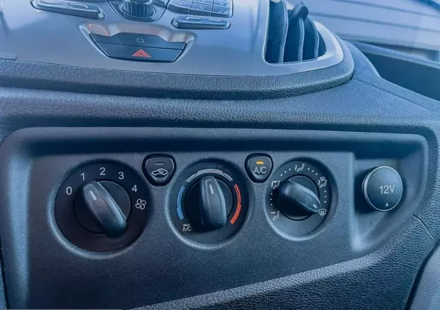 FORD FT 350 2.2 TDCi MR`14 E5 3.5t 