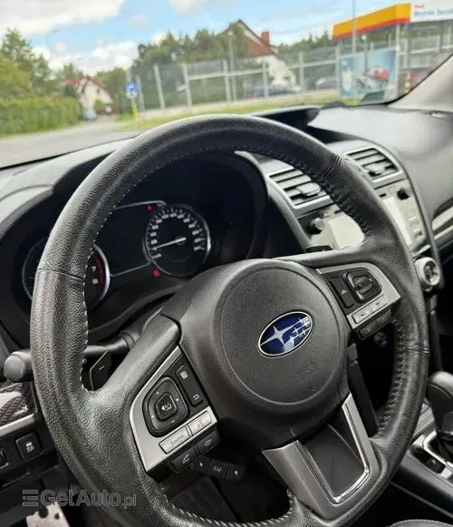 SUBARU Forester 