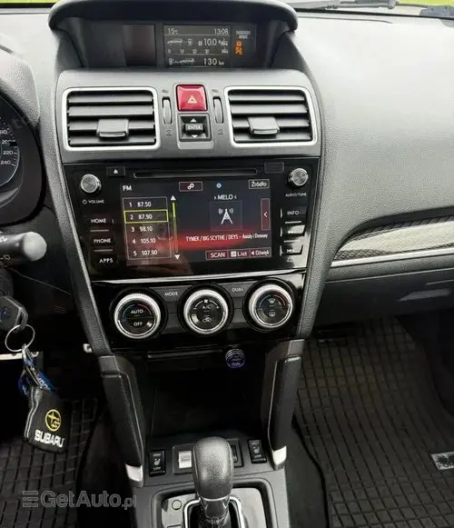SUBARU Forester 
