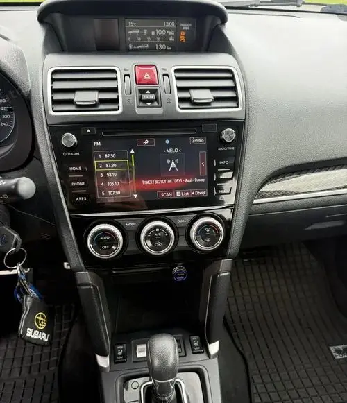 SUBARU Forester 