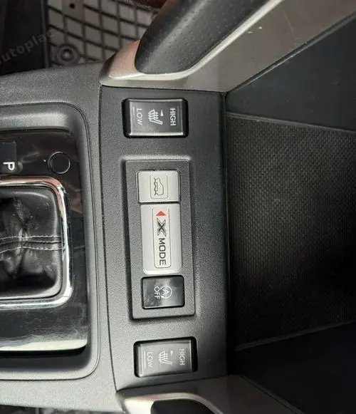 SUBARU Forester 