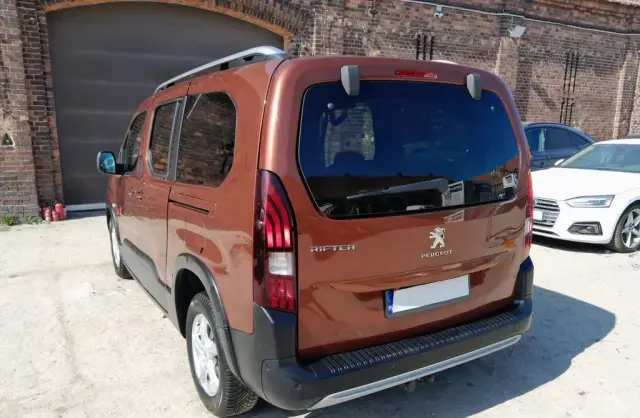 PEUGEOT Rifter 