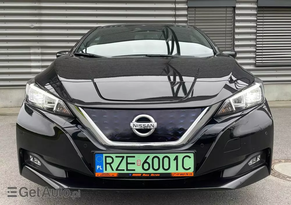 NISSAN Leaf 40 kWh Tekna