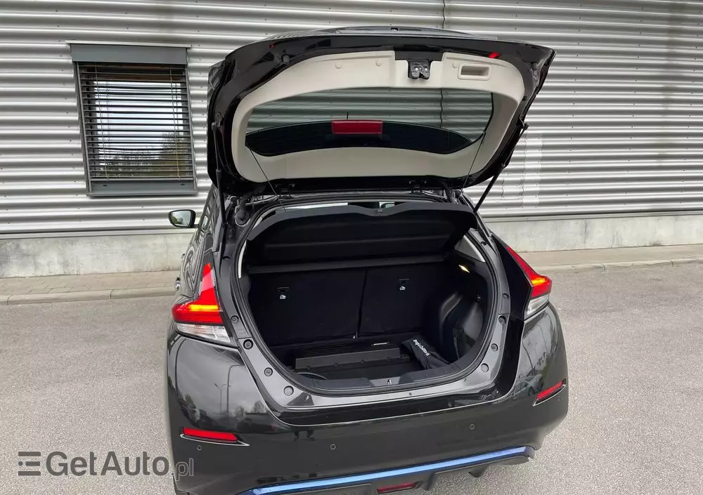 NISSAN Leaf 40 kWh Tekna