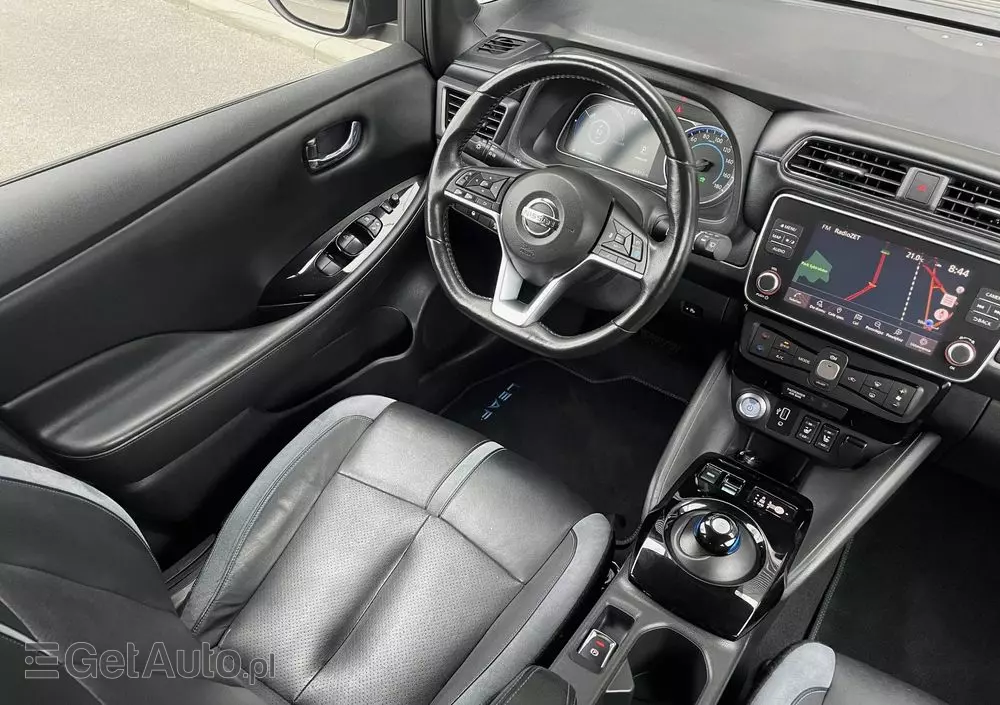 NISSAN Leaf 40 kWh Tekna