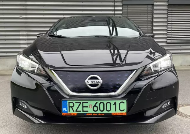 NISSAN Leaf 40 kWh Tekna