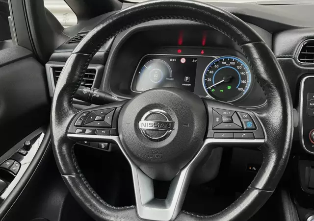 NISSAN Leaf 40 kWh Tekna