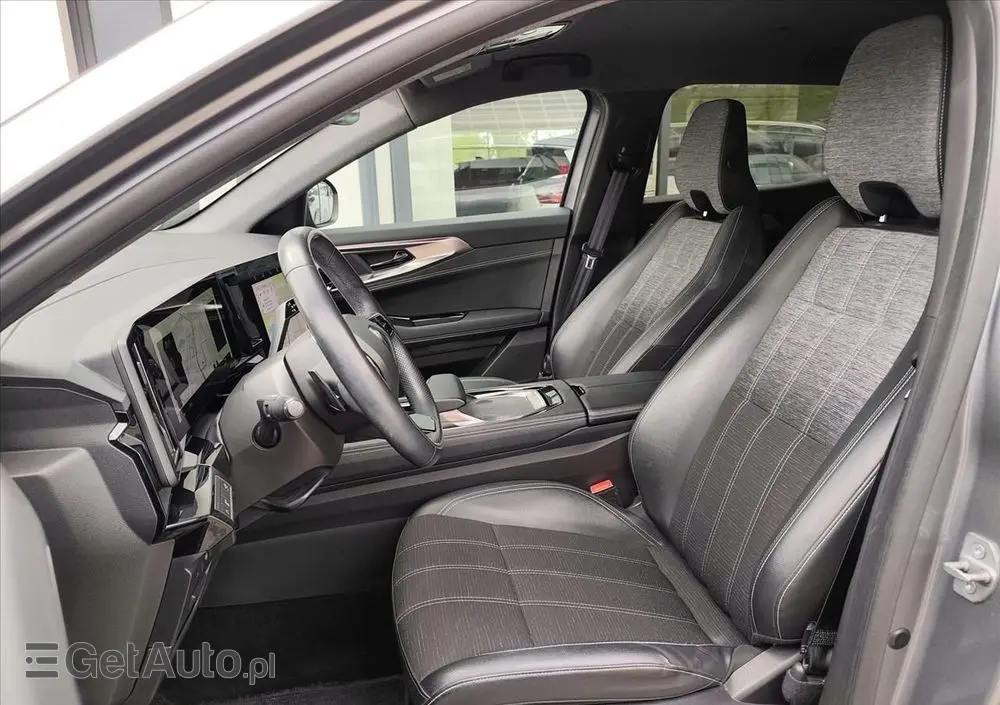 RENAULT Austral 1.3 TCe mHEV Techno