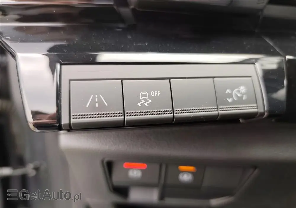 RENAULT Austral 1.3 TCe mHEV Techno