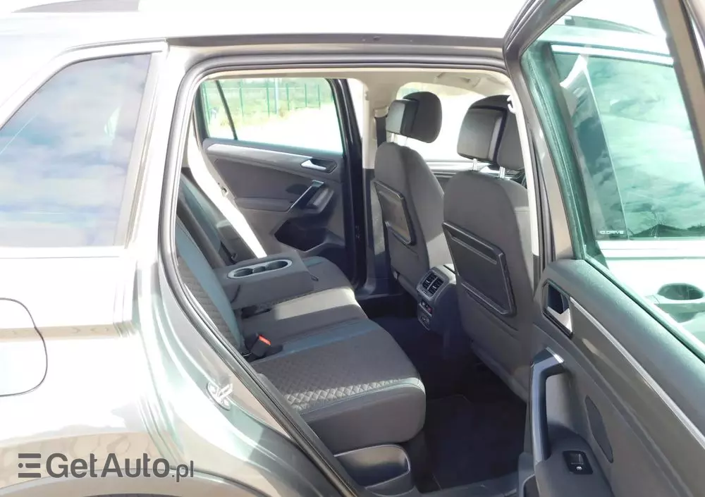 VOLKSWAGEN Tiguan 2.0 TDI BMT SCR IQ Drive DSG