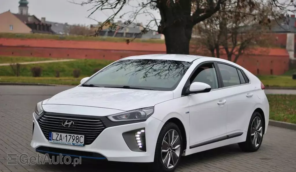 HYUNDAI IONIQ 