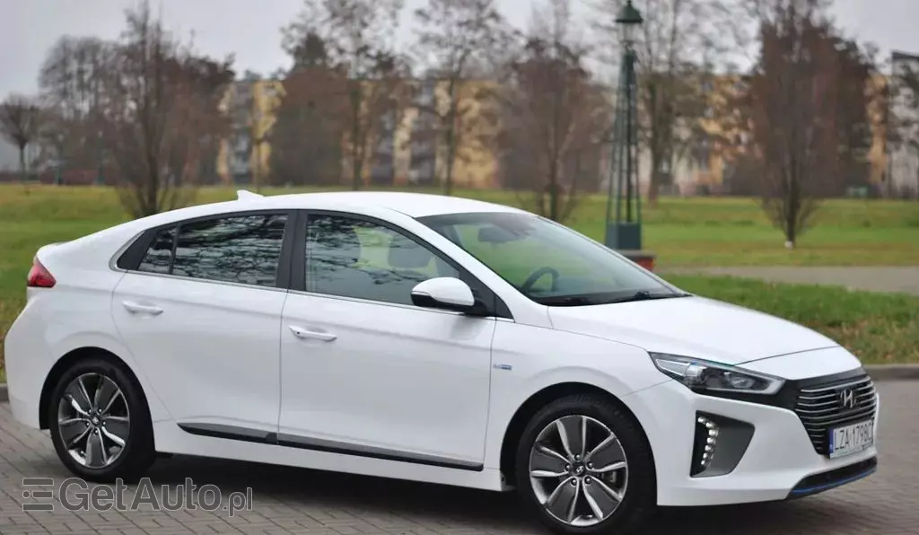 HYUNDAI IONIQ 