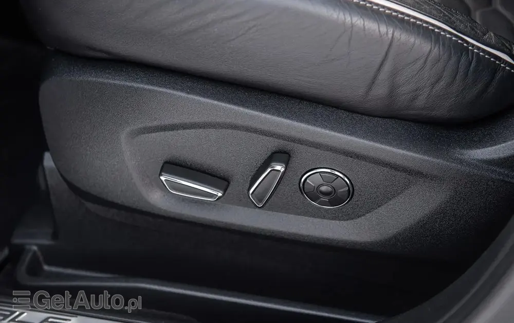 FORD S-Max 2.0 EcoBlue Allrad VIGNALE