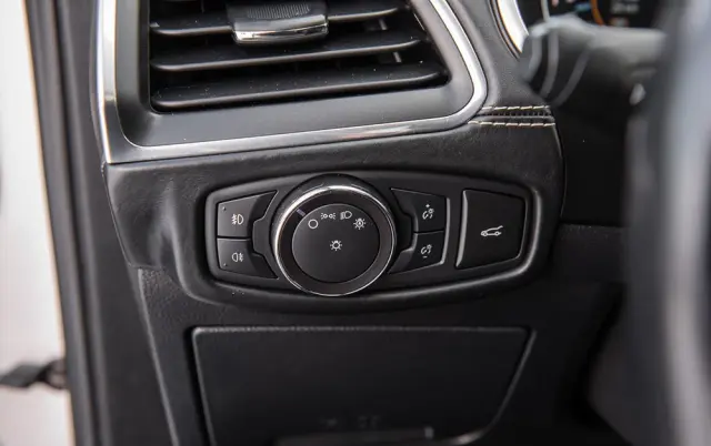 FORD S-Max 2.0 EcoBlue Allrad VIGNALE