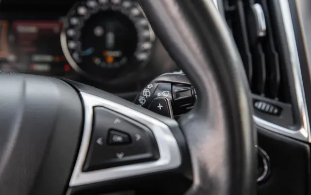 FORD S-Max 2.0 EcoBlue Allrad VIGNALE