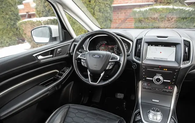 FORD S-Max 2.0 EcoBlue Allrad VIGNALE