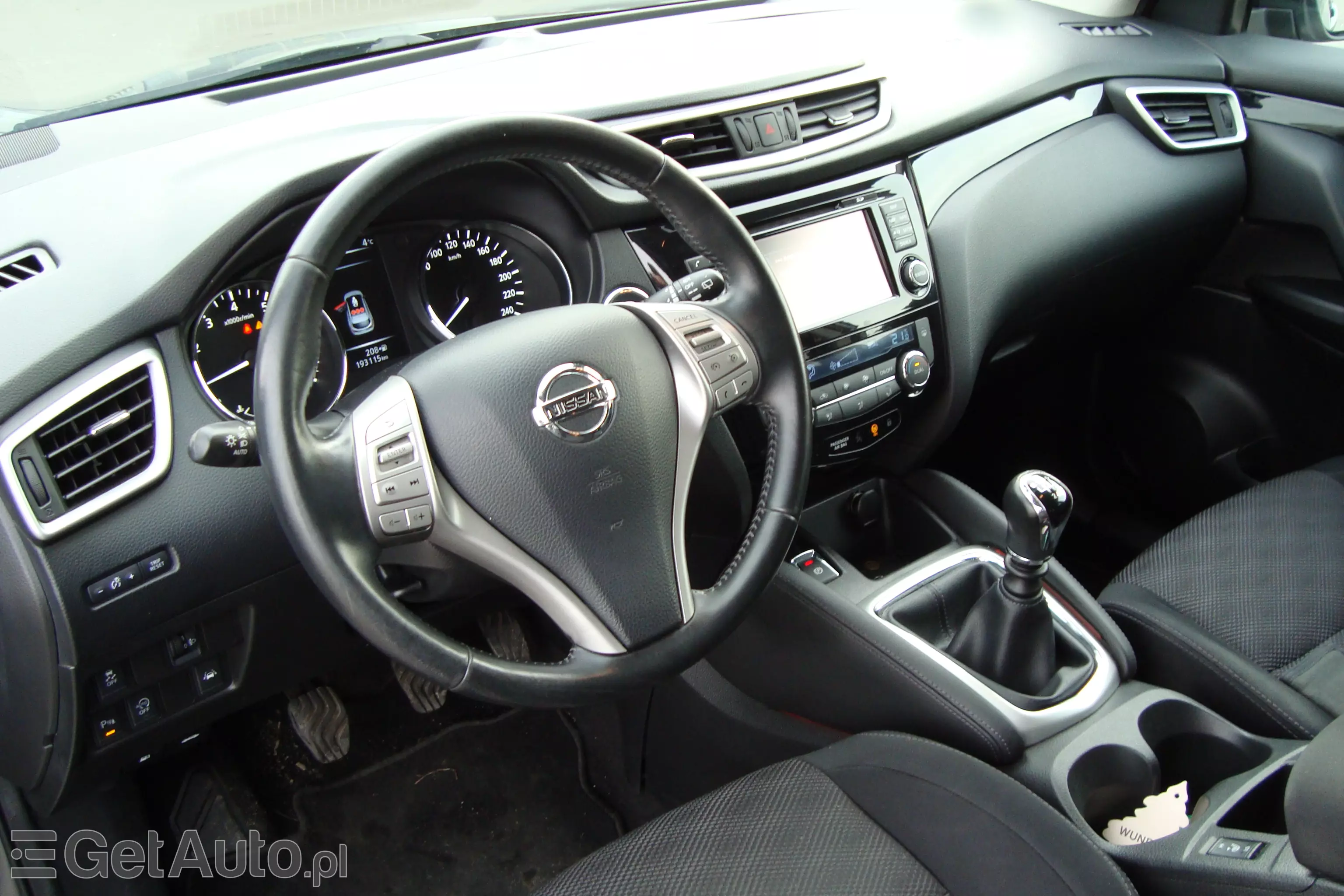 NISSAN Qashqai Tekna