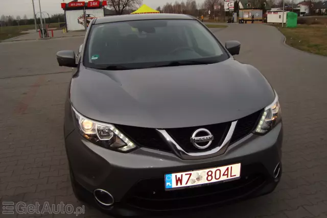 NISSAN Qashqai Tekna