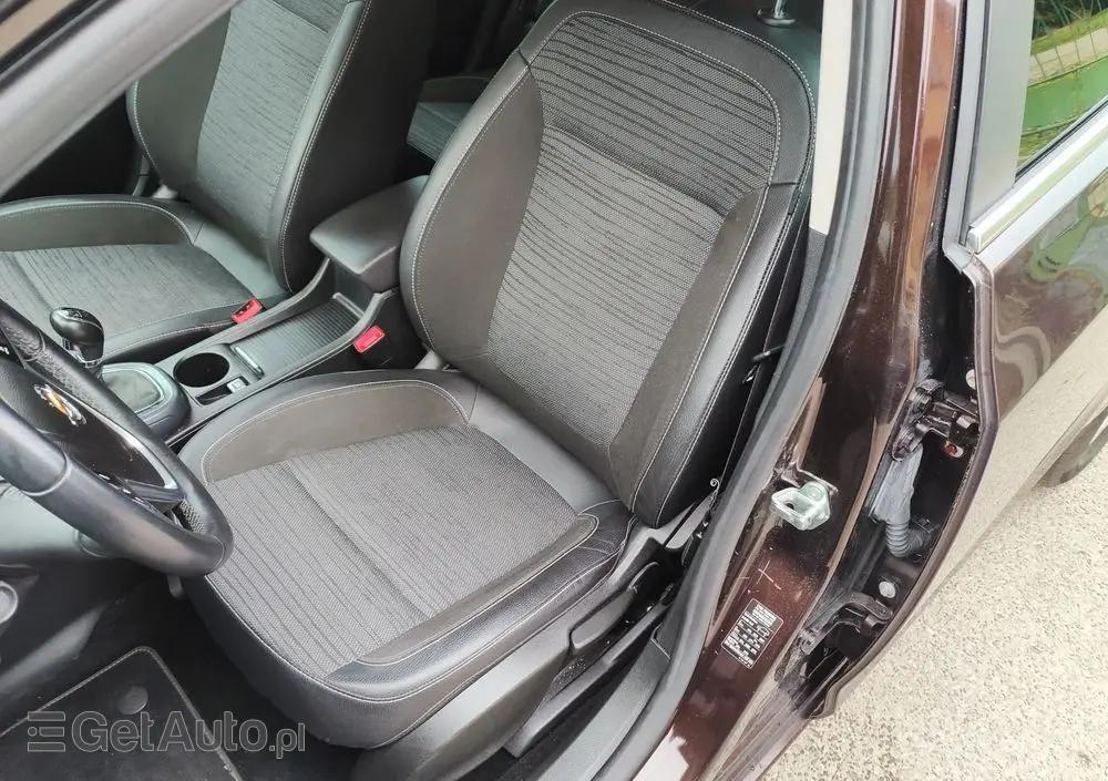 OPEL Astra 1.4 T Cosmo S&S