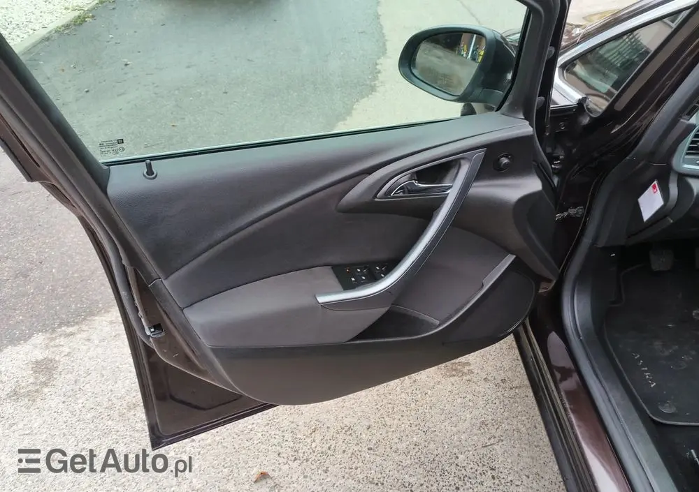 OPEL Astra 1.4 T Cosmo S&S