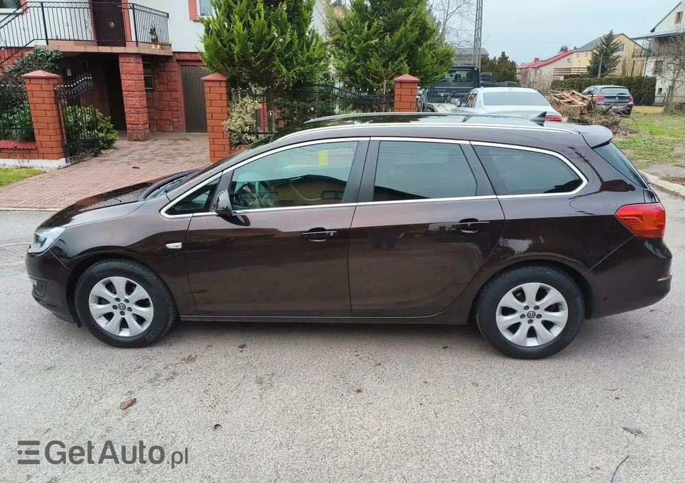 OPEL Astra 1.4 T Cosmo S&S