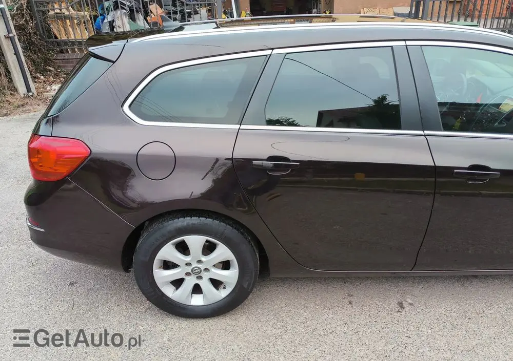 OPEL Astra 1.4 T Cosmo S&S