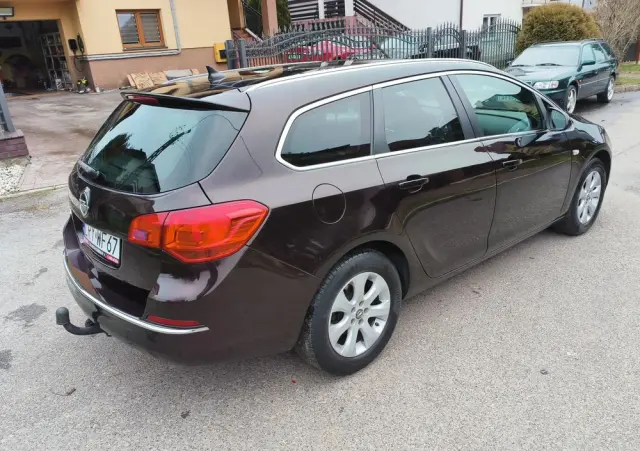 OPEL Astra 1.4 T Cosmo S&S