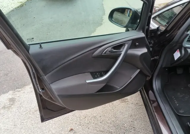 OPEL Astra 1.4 T Cosmo S&S