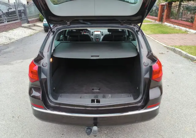 OPEL Astra 1.4 T Cosmo S&S