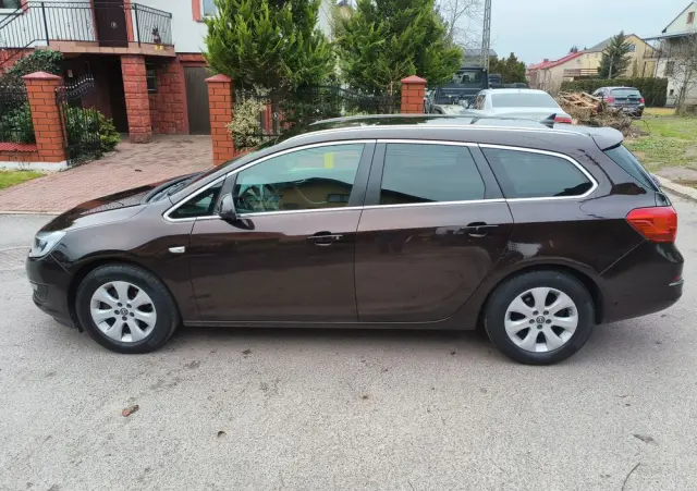 OPEL Astra 1.4 T Cosmo S&S