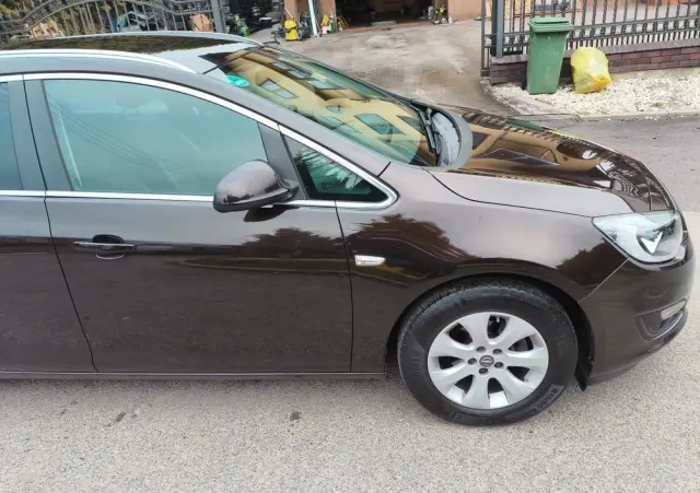 OPEL Astra 1.4 T Cosmo S&S