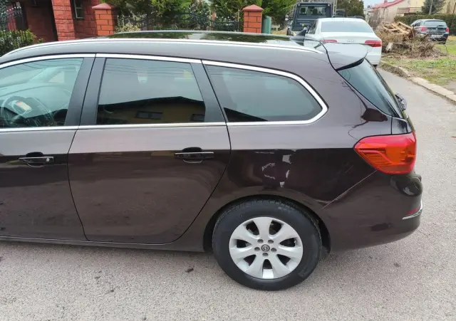 OPEL Astra 1.4 T Cosmo S&S