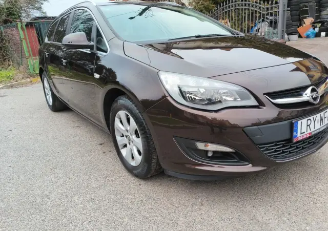 OPEL Astra 1.4 T Cosmo S&S