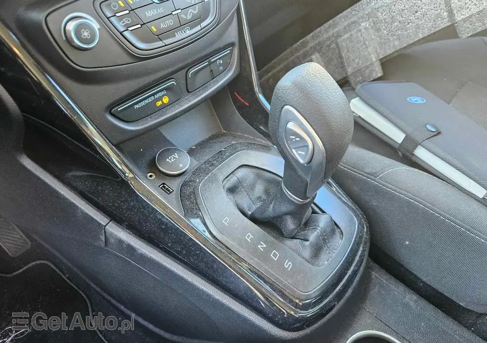 FORD B-MAX 1.6 Titanium