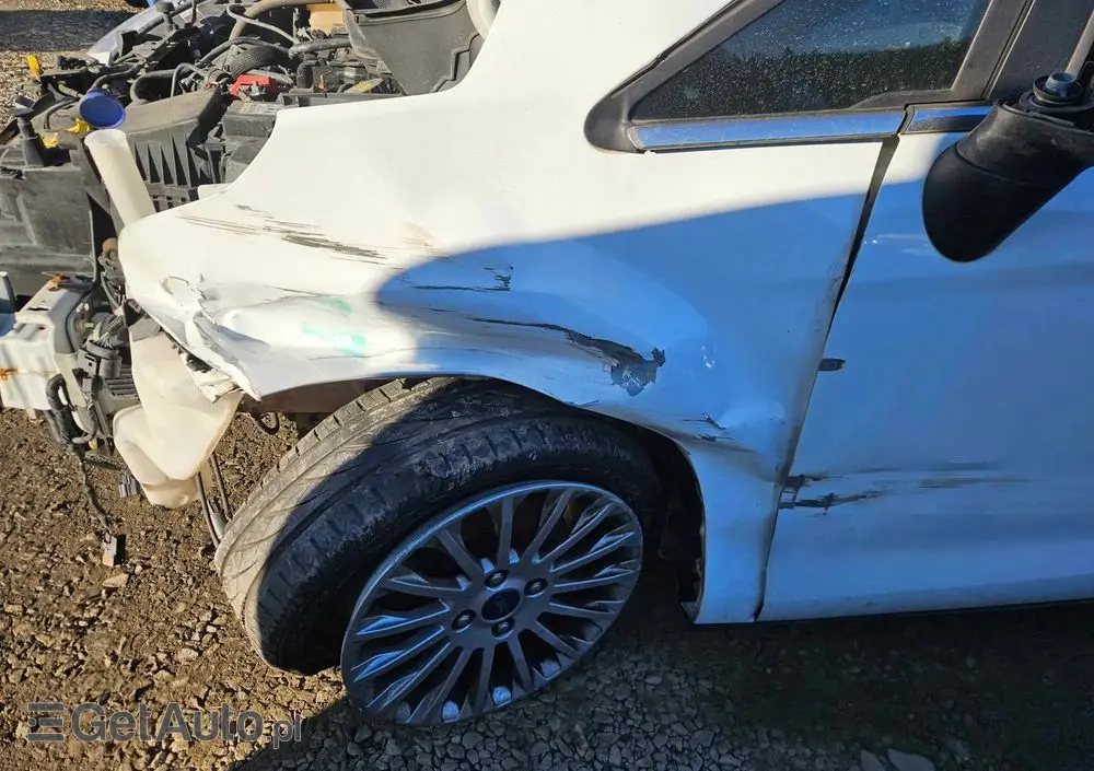 FORD B-MAX 1.6 Titanium
