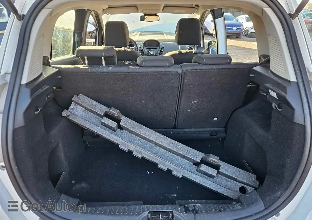 FORD B-MAX 1.6 Titanium