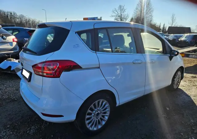 FORD B-MAX 1.6 Titanium