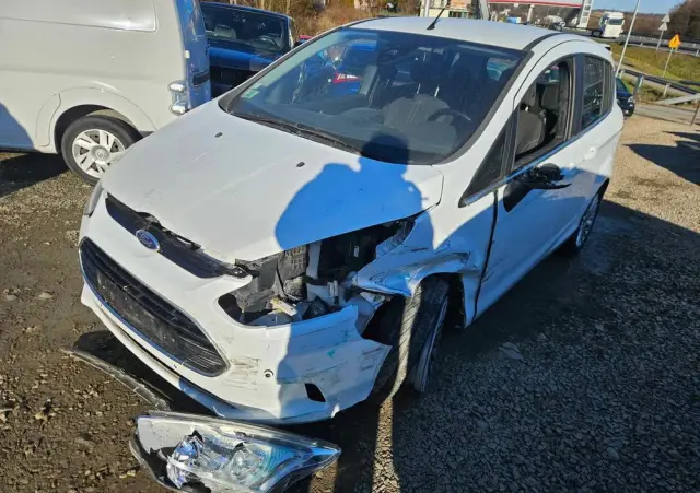 FORD B-MAX 1.6 Titanium